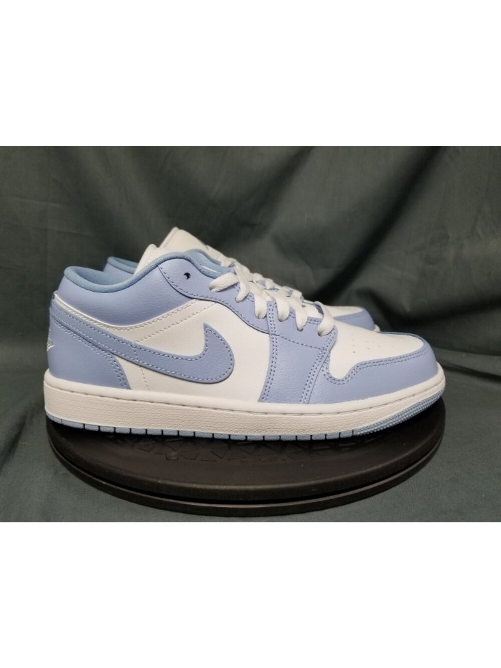 Jordan 1 Low White Aluminum Women's DC0774 142 Size 10 NEW NO BOX! - Picture 9 of 11